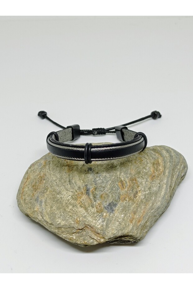 Modern Design Adjustable Leather Bracelet No 2 with Steel Wire Detail