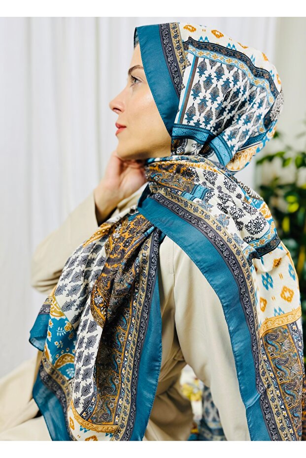 Premium Square Retro Pattern Soft Cotton Shawl - Capture a Peaceful and Stylish Style with Ethnic Pattern - 4