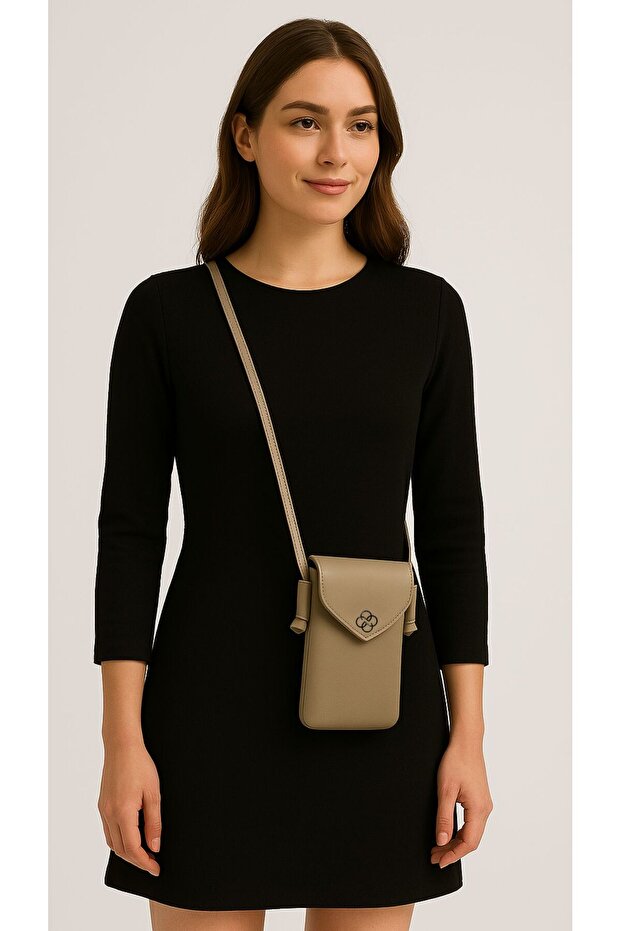 Women's Covered Mink Magnetic Leather Phone Bag