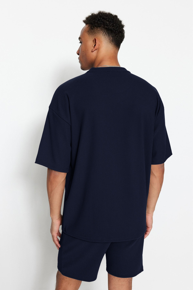 Lacivert Oversize Bisiklet Yaka Kısa Kol Dokulu Kırışmaz Ottoman T-Shirt TMNSS23TS00081 - 2