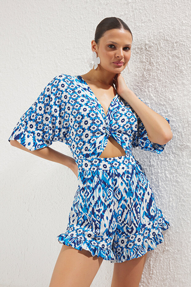 Çiçek Desenli Dokuma Cut Out Detaylı Plaj Mini Tulum TBESS23EL00017 - 2