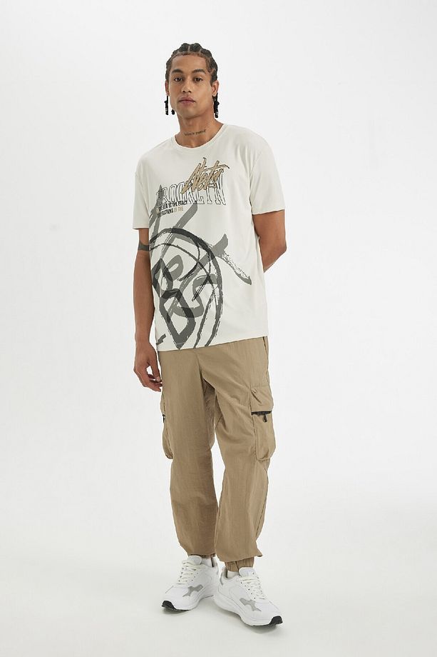 DeFactoFit NBA Brooklyn Nets Bisiklet Yaka Ağır Kumaş Kısa Kollu Tişört X8074AZ24SM - 2