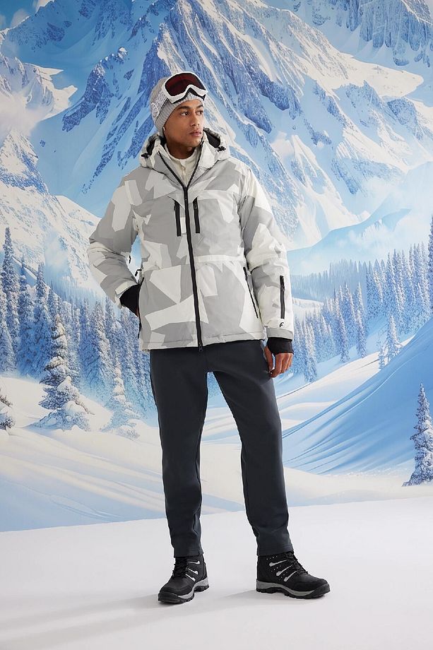 DeFactoFit Kalın Jogger Eşofman Altı Standart Fit Cepli Sporcu Beli Lastikli D6312AX24WN - 1