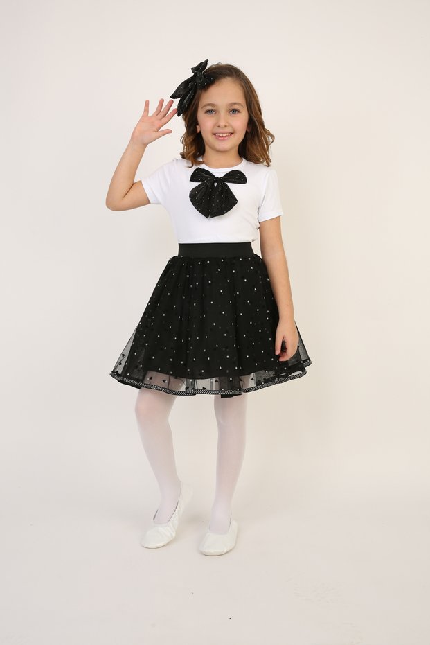 Girl's Black Bow Detail T-Shirt Black Polka Dot Skirt Suit April 23, October 29 Show Outfit
