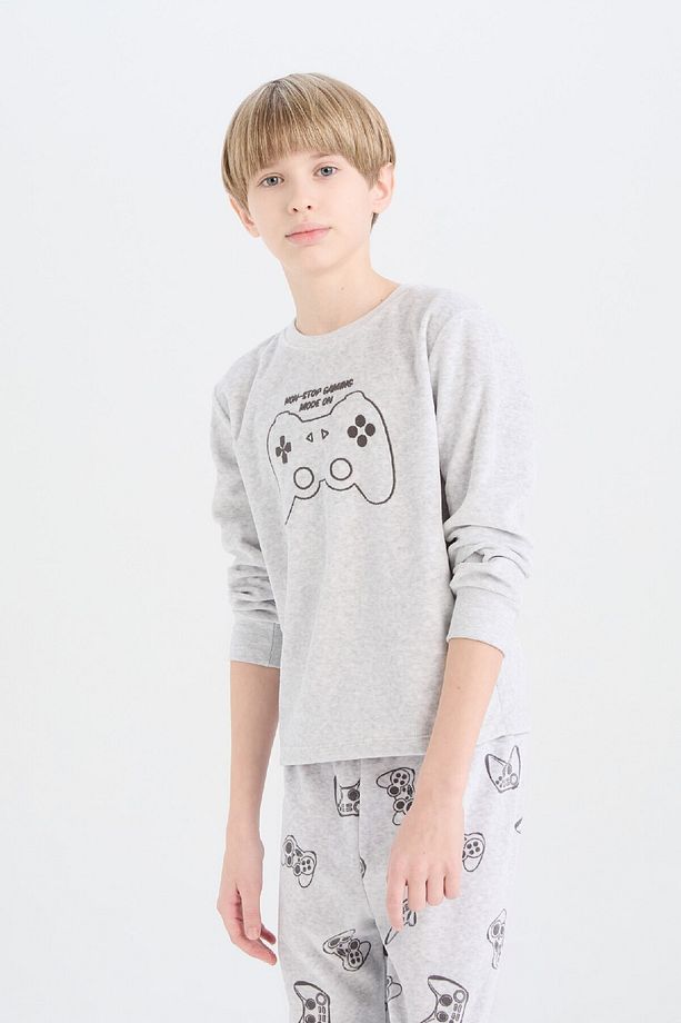 Erkek Çocuk Kadife Pijama Takımı Bisiklet Yaka Baskılı Uzun Kollu Üst Uzun Alt D8599A824CW - 3