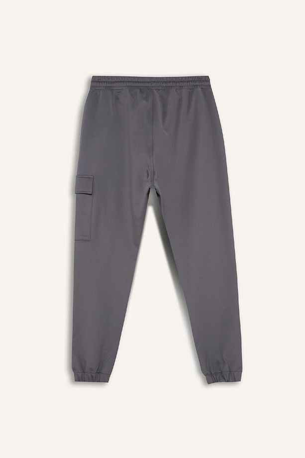 DeFactoFit Sporcu Jogger Eşofman Altı Standart Fit Üç Cepli Beli Bağcıklı Lastikli Paça D3741AX24WN - 8