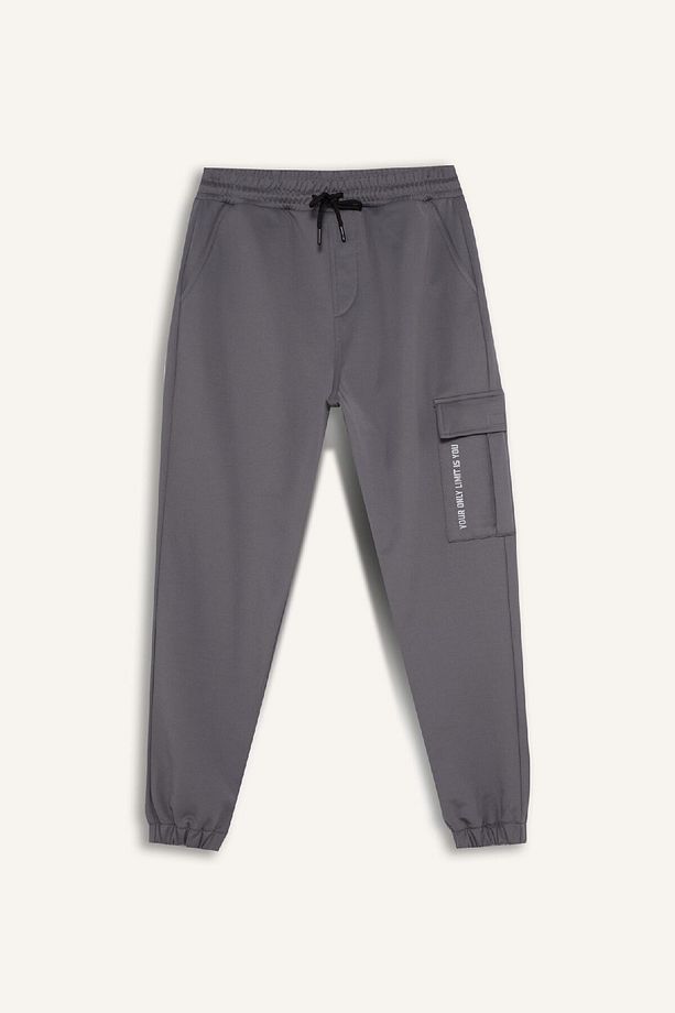DeFactoFit Sporcu Jogger Eşofman Altı Standart Fit Üç Cepli Beli Bağcıklı Lastikli Paça D3741AX24WN - 6