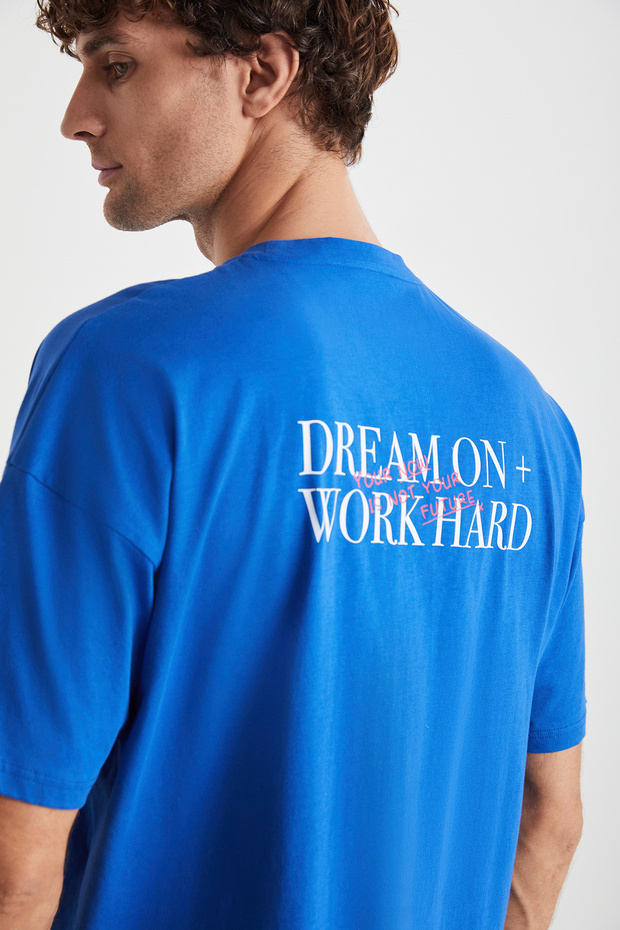 T-Shirt with Soft Texture - 4