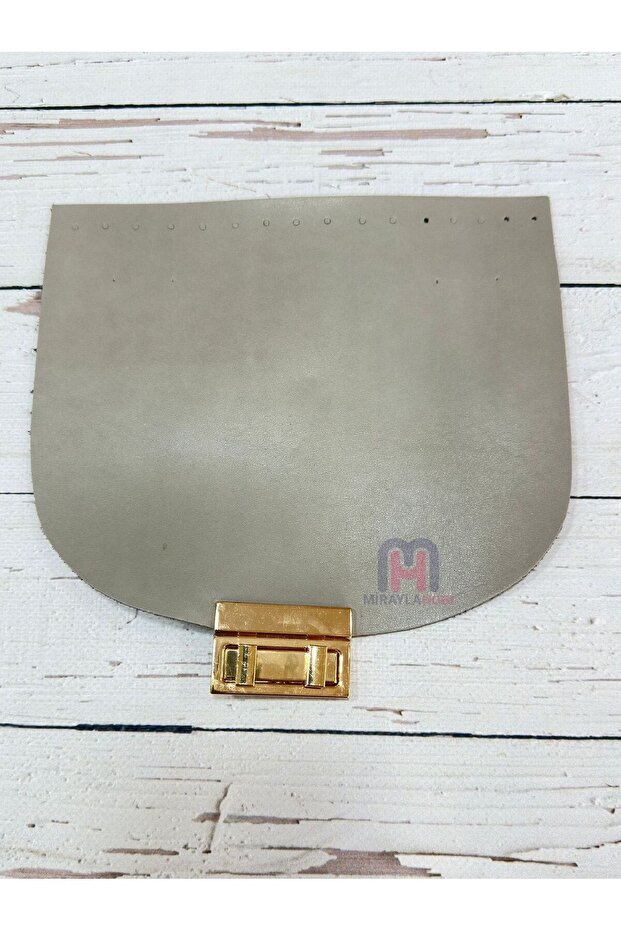 Leather Lockable Cover 22 cm