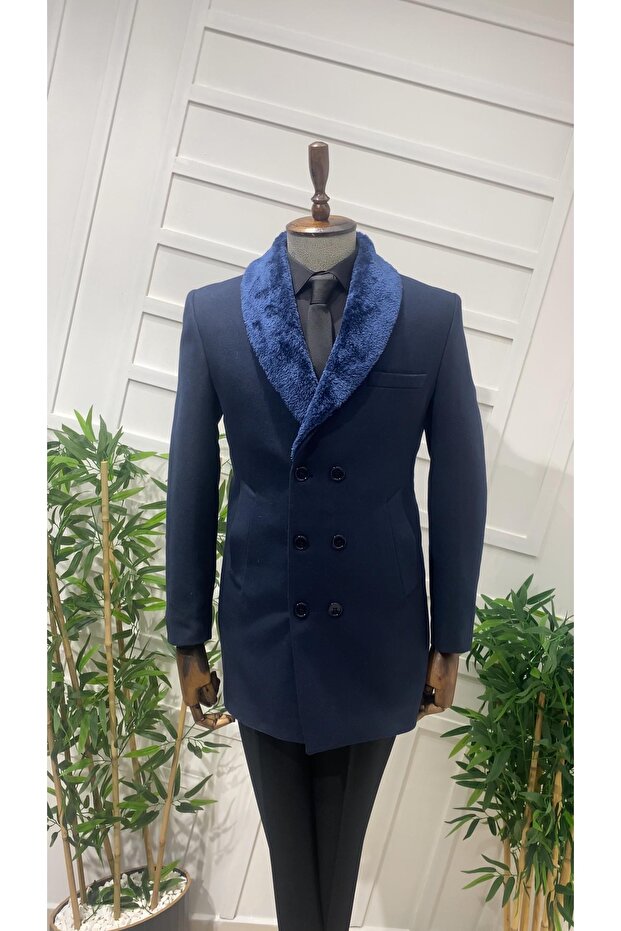 Slimfit Double-Breasted Cashmere Coat