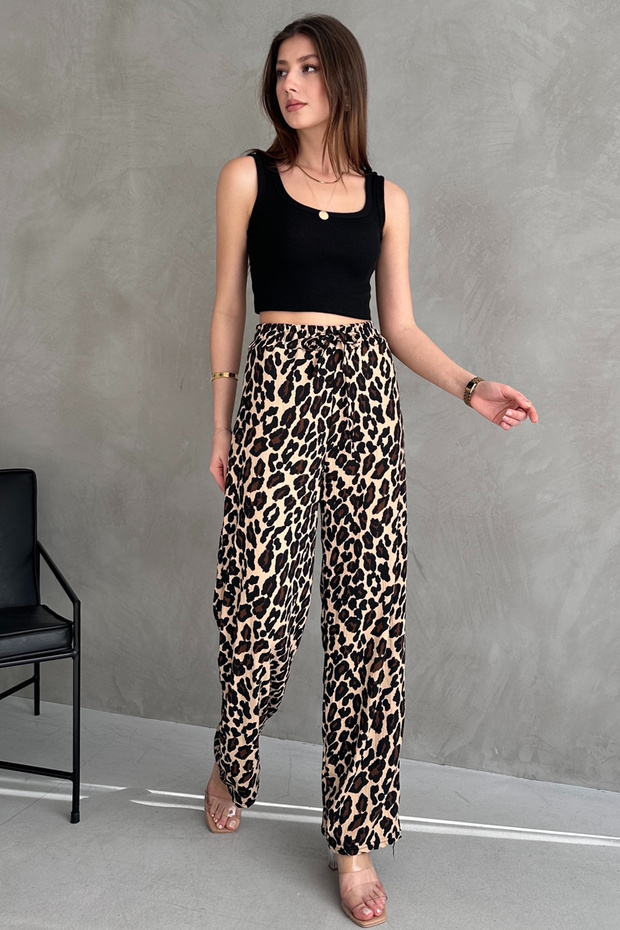 بنطال من القماش المتجعد بنقشة الفهد - 1