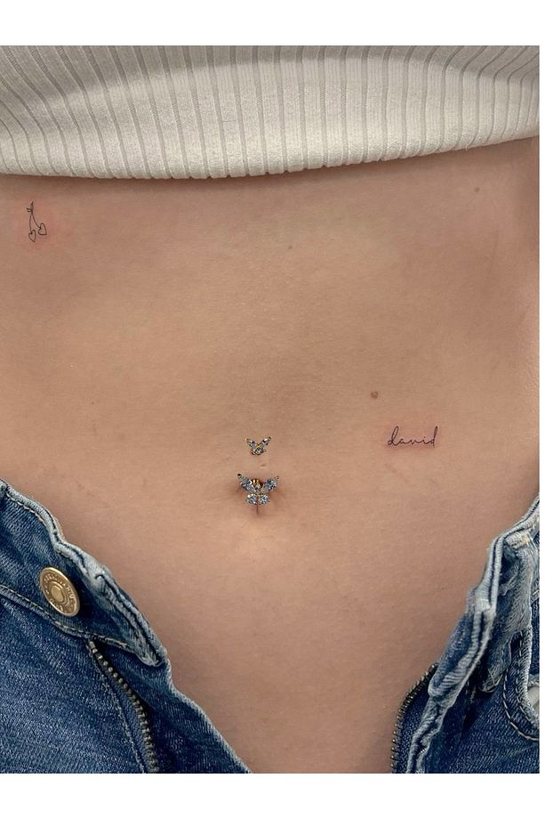 Çelik Çiçek Ve Kelebek Detaylı Göbek Piercing - 7
