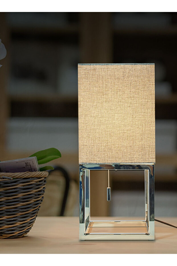 مصباح طاولة بسيط وحديث لغرفة المعيشة ومصباح دراسة وقراءة - 2