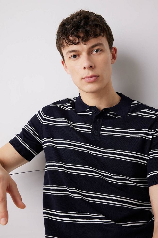 Regular Fit Polo Yaka Çizgili Kısa Kollu Yumuşak Tuşeli Triko Tişört E2665ax25sp - 4