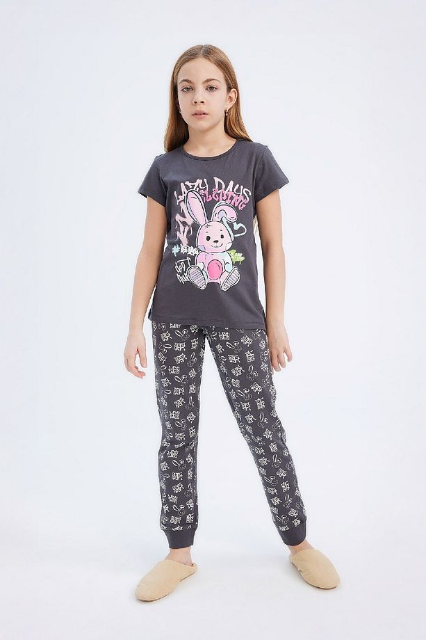 Kız Çocuk Pijama Takımı Bisiklet Yaka Baskılı Kısa Kollu Üst Beli Lastikli Desenli Uzun Alt E2219a82 - 1