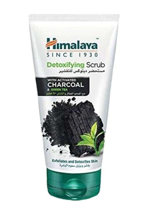 Himalaya Detox Scrub with Activated Charcoal and Green Tea - 150ml