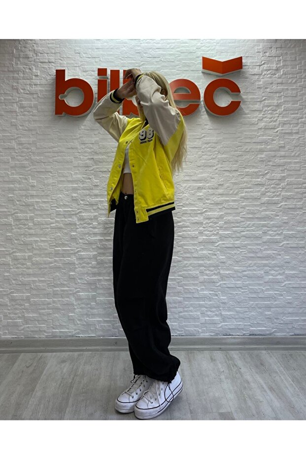 Jachetă de colegiu brodata - 4