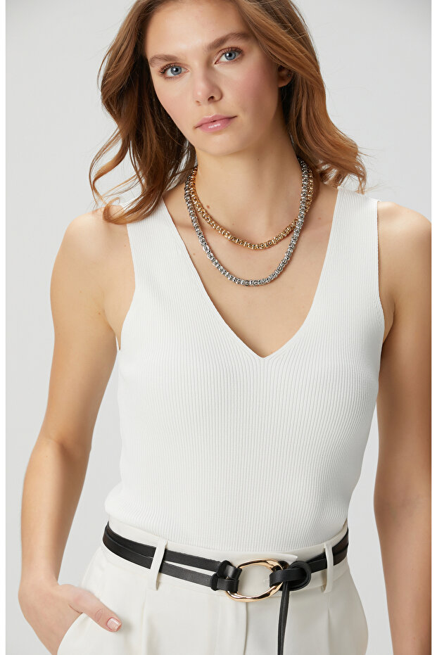 Kırık Beyaz Triko Atlet - 4