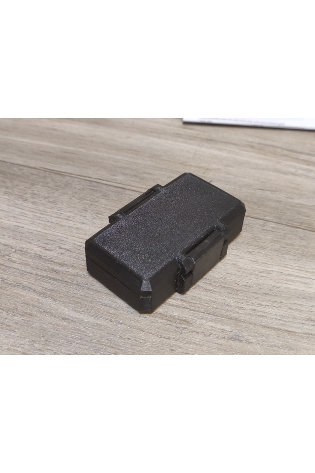 Camping Storage Box with Lid, Suitable for Various Purposes Size (Inner Dimensions): 4.5 X 8 X 2.5 (Depth)