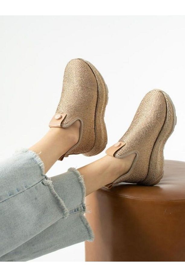 Kadın Desenli Taş Detaylı Yüksek Tabanlı Slip-on Yürüyüş Ayakkabısı - 3