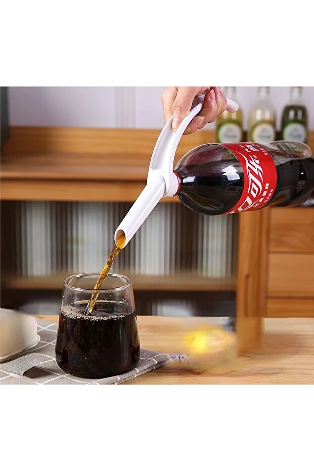 Multicolor Plastic Bottled Beverage Handle - 1