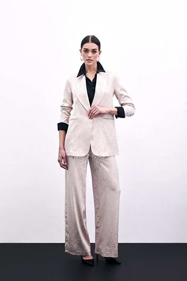 بنطال منقوش حمار وحشي - بودرة - 3