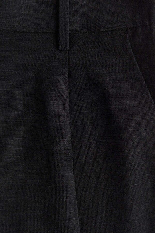 شورت من مزيج الكتان - 3