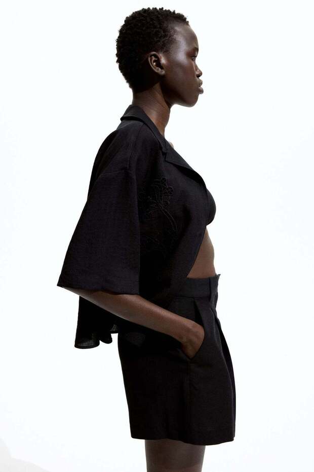 شورت من مزيج الكتان - 4