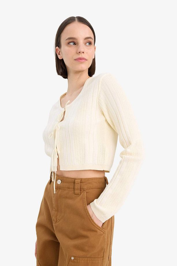 Coool Slim Fit Dar Kesim Basğcıklı Bisiklet Yaka Triko  Kazak E7648AX25SP - 4
