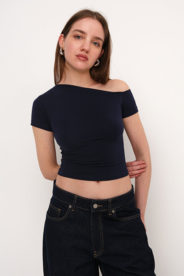 Kayık Yaka Basic T-shirt P1749 - 4