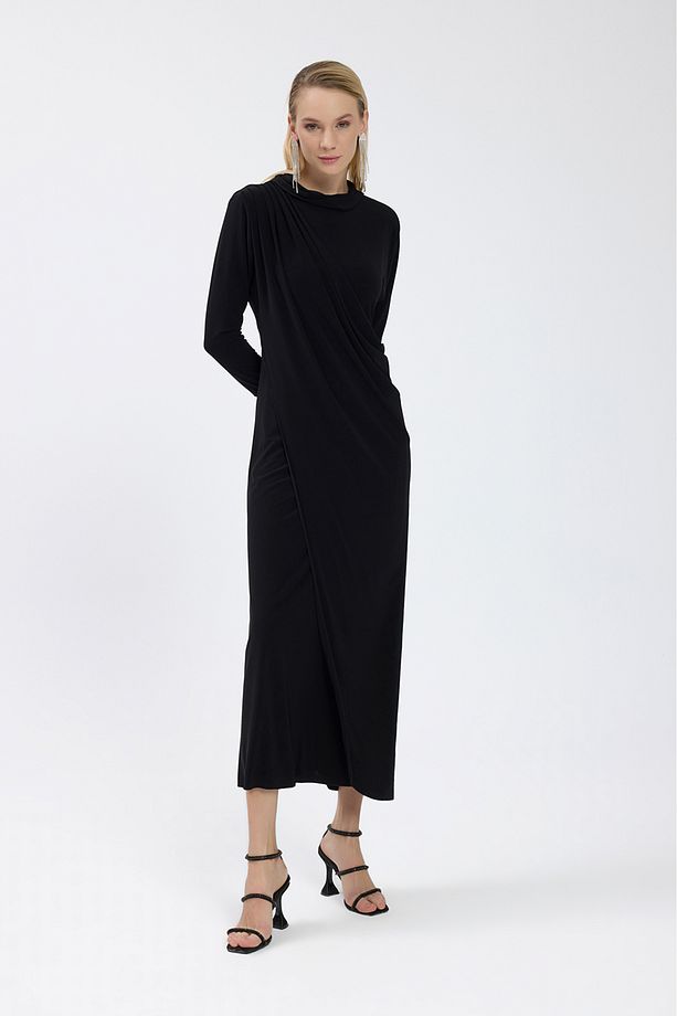 Siyah Drape Detaylı Elbise - 6