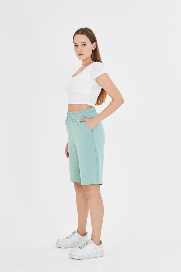 Women's Green Cotton Capri 7003-Y