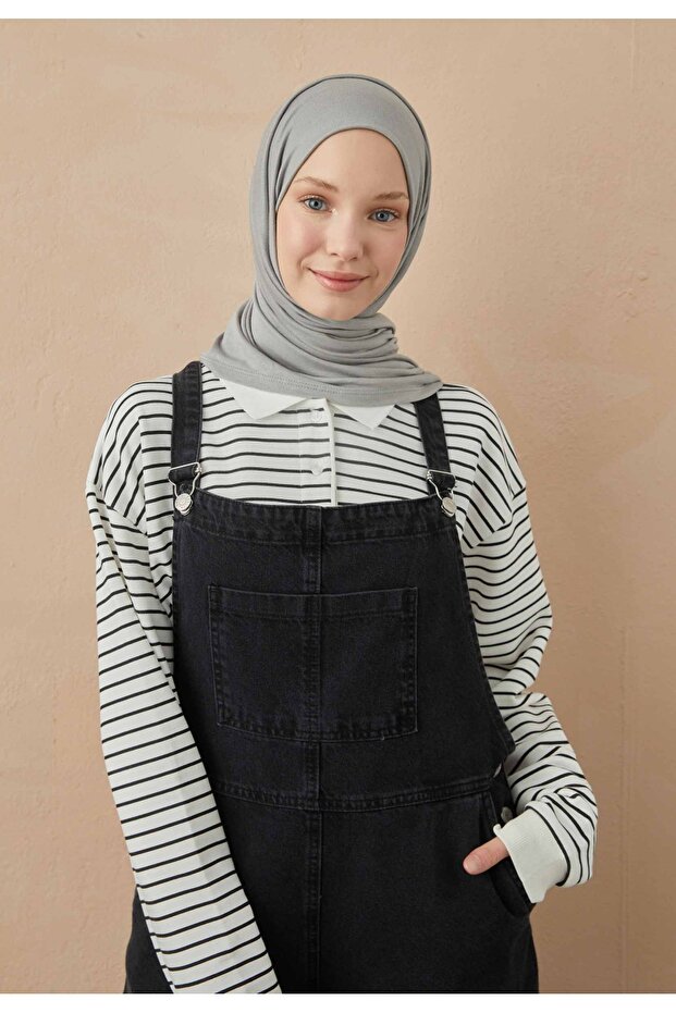 شال ممشط فضي - 1