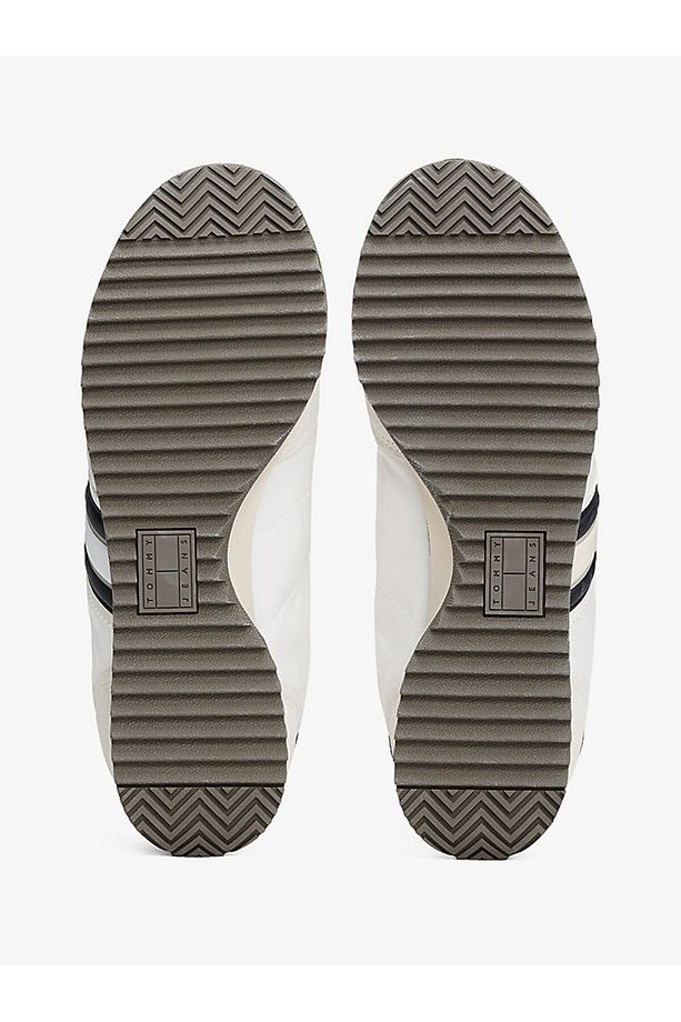 TJM RETRO RUNNER CLEATED - 5