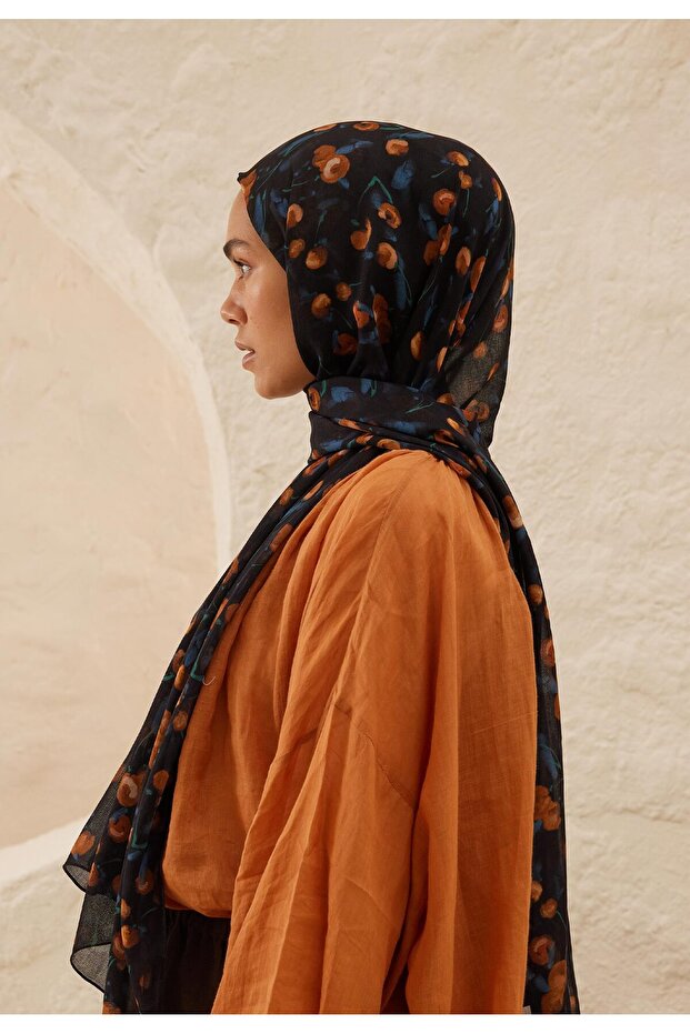 شال رامي منقوش باللون الأزرق الداكن - 4