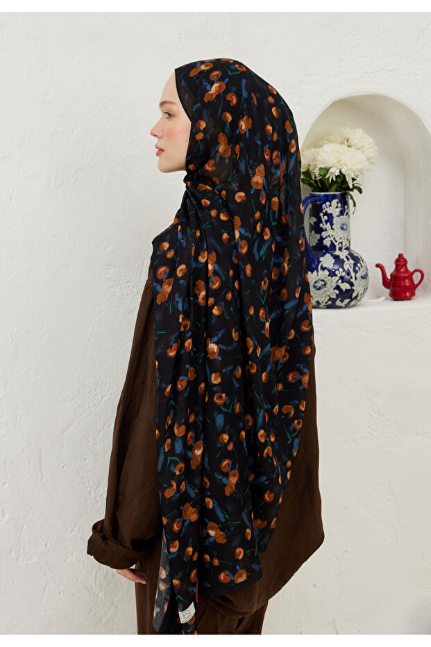 شال رامي منقوش باللون الأزرق الداكن - 8