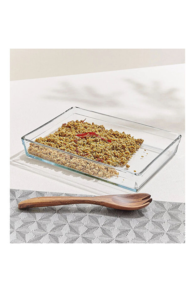 4350 cc Pyrex Rectangular Oven Dish - 1