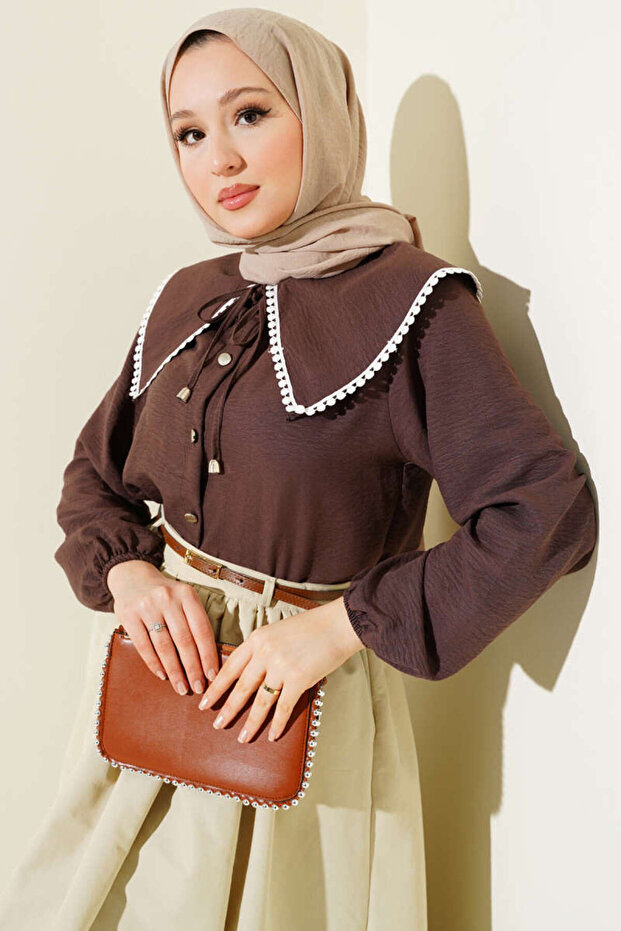 Women's Sailor Collar Laced Shirt