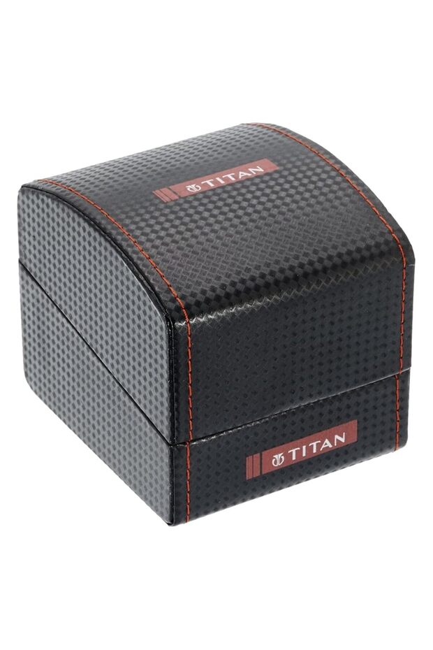 Titan Men Quartz Watch With Analog Display And Leather Bracelet 9467Kp02 - 5