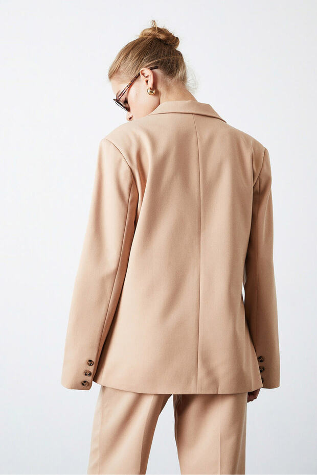 Tek Düğmeli V Kesim Ceket - 5