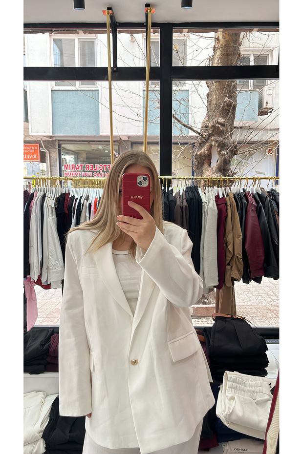 Premium Gold Düğmeli Beyaz Blazer Takım - 4
