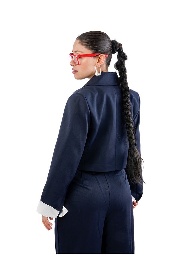 Çıkartılabilir gömlek detaylı kısa blazer ceket - 3