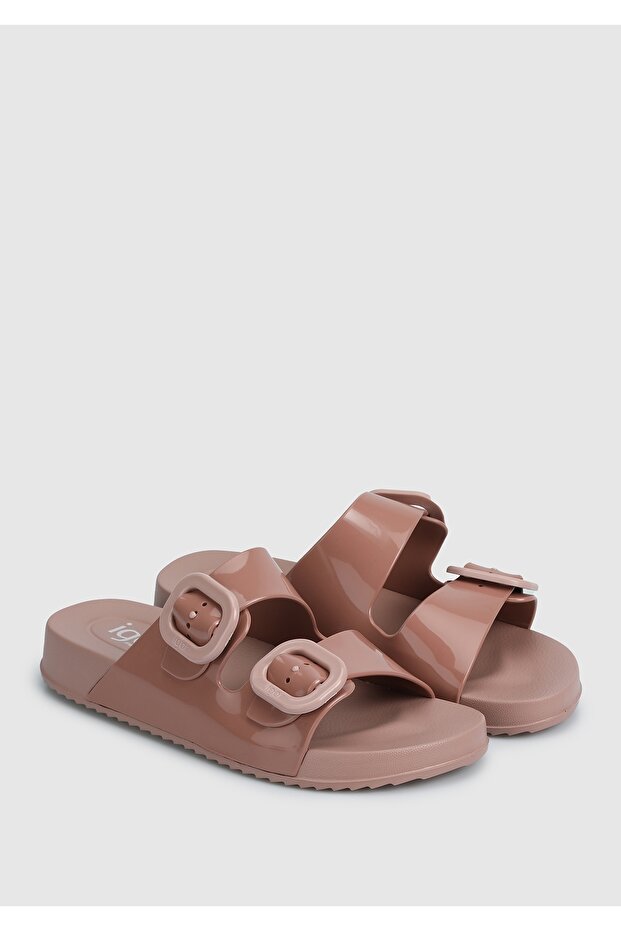 Pembe Kadın Terlik - 2