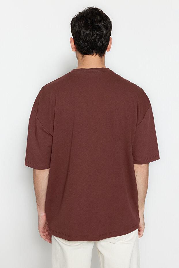 Kahverengi Oversize/Geniş Kesim Yazı Baskılı T-Shirt TMNSS23TS00083 - 2