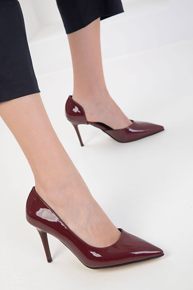 20484 Claret Red lakkbőr női klasszikus sarkú cipő - 1