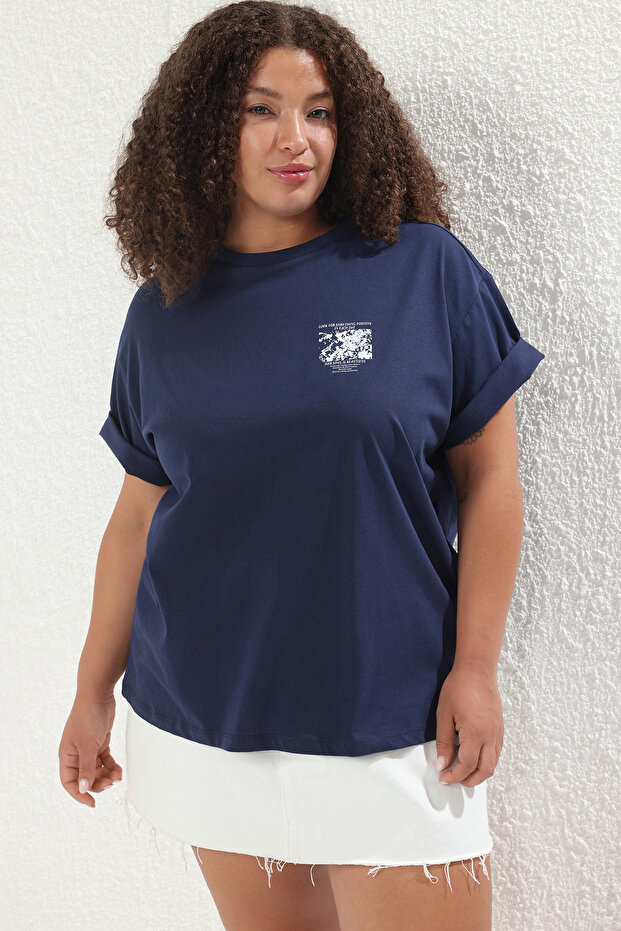 Lacivert Oversize Fit %100 Pamuk Ön ve Arka Baskılı Örme Büyük Beden T-Shirt TBBSS25BF00002 - 1