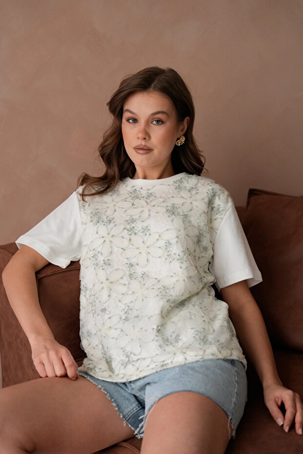 Önyüzü Tül Dantel Giydirmeli Basic T-Shirt - 1