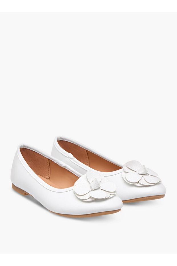 Accent Detail Slip-On Ballerina Shoes
