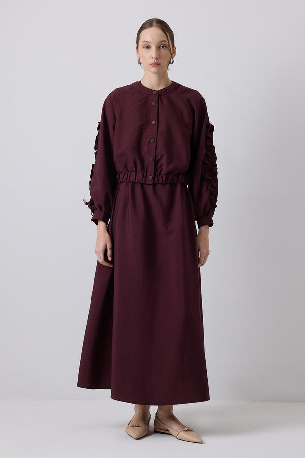 Sleeveless Shirted Jacket Dress Suit