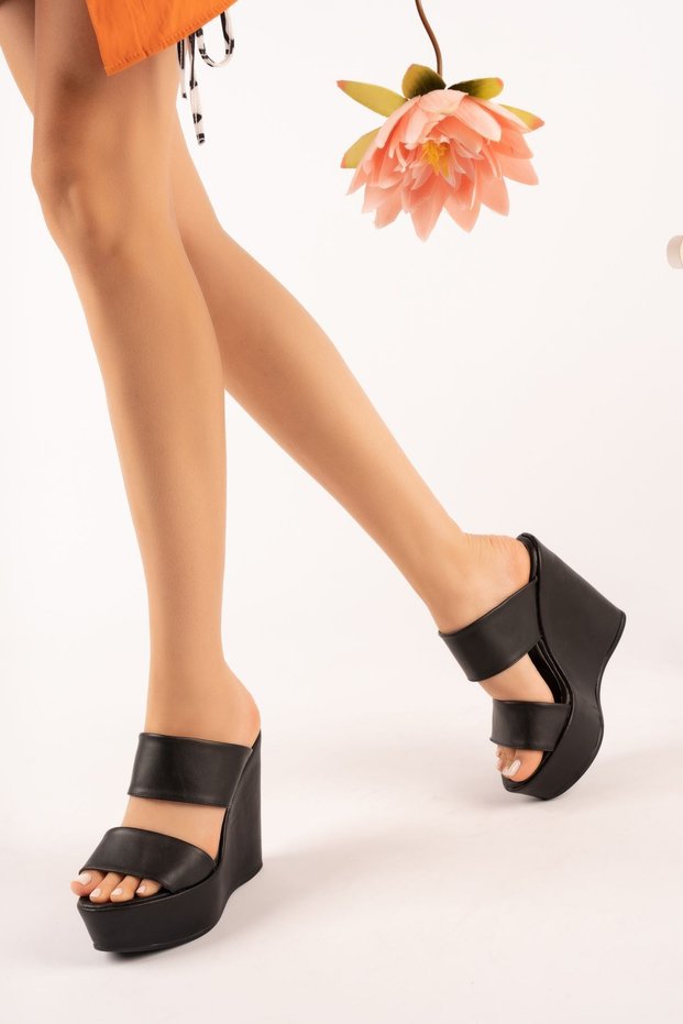 Victory; Black, 12 cm Wedge Heeled Women's Slippers